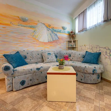 Adriatic Apartamento *